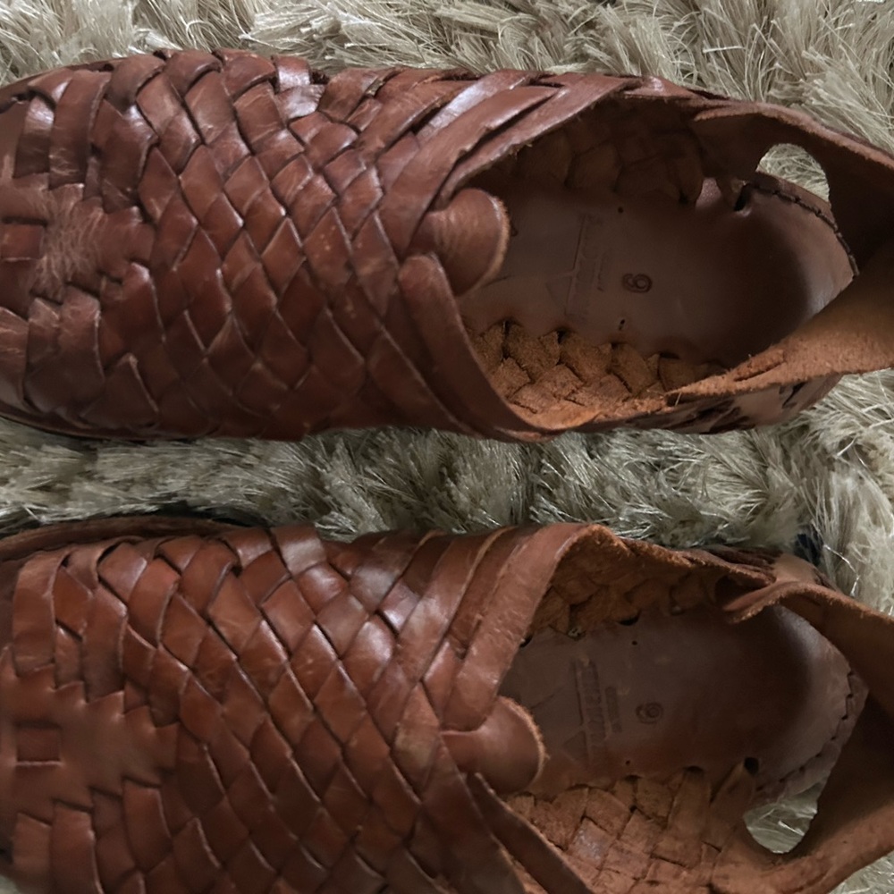 Brown Woven Leather huaraches